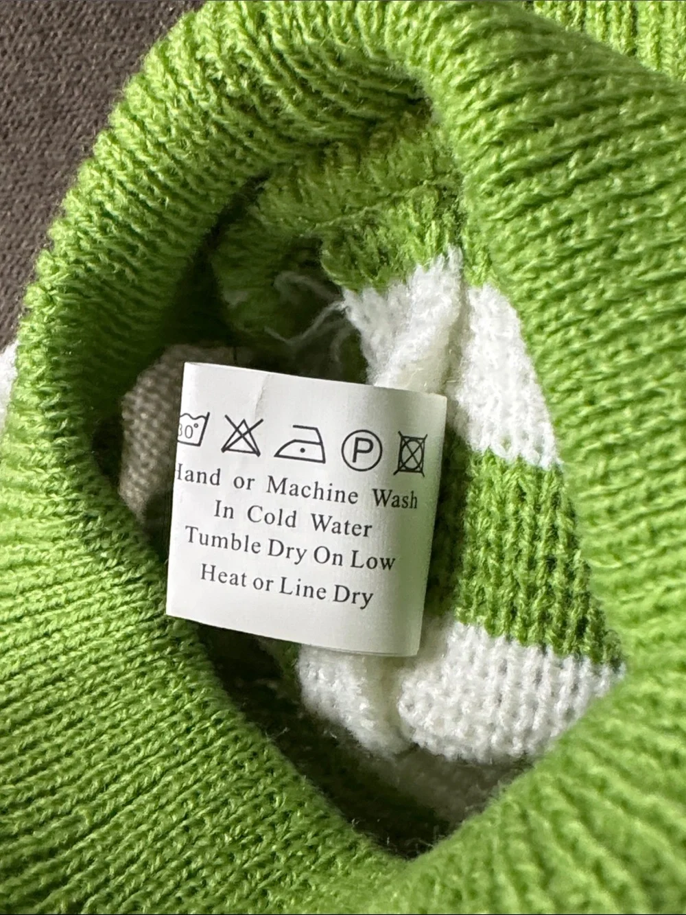 Green and White Striped Knit Pet Dog Cat Sweater Ribbed Turtle Neck Size M NEW